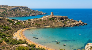 Ġnejna Bay